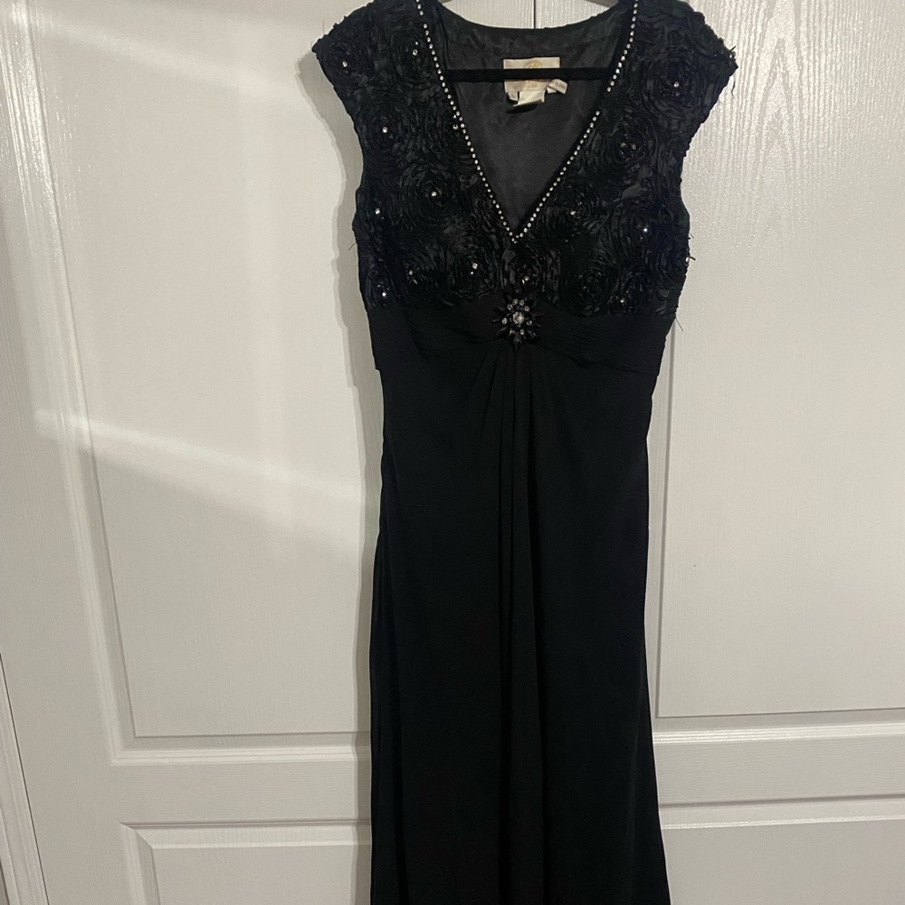 Black elegant evening wear, LG